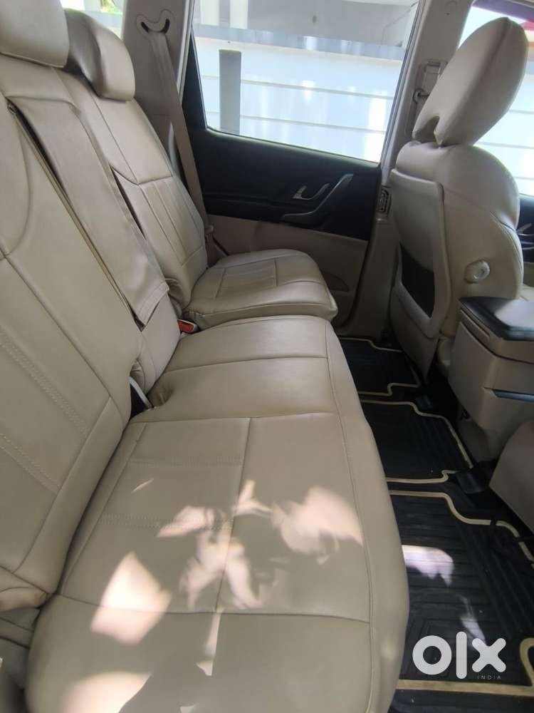 Mahindra Xuv500 W9 At 1.99, 2018, Diesel