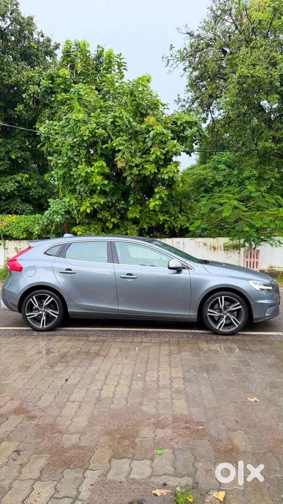 Volvo V40 D3 R Design, 2018, Diesel