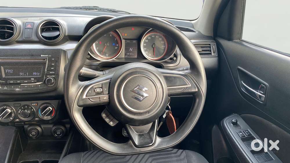 Maruti Suzuki Swift Amt Vxi, 2020, Petrol