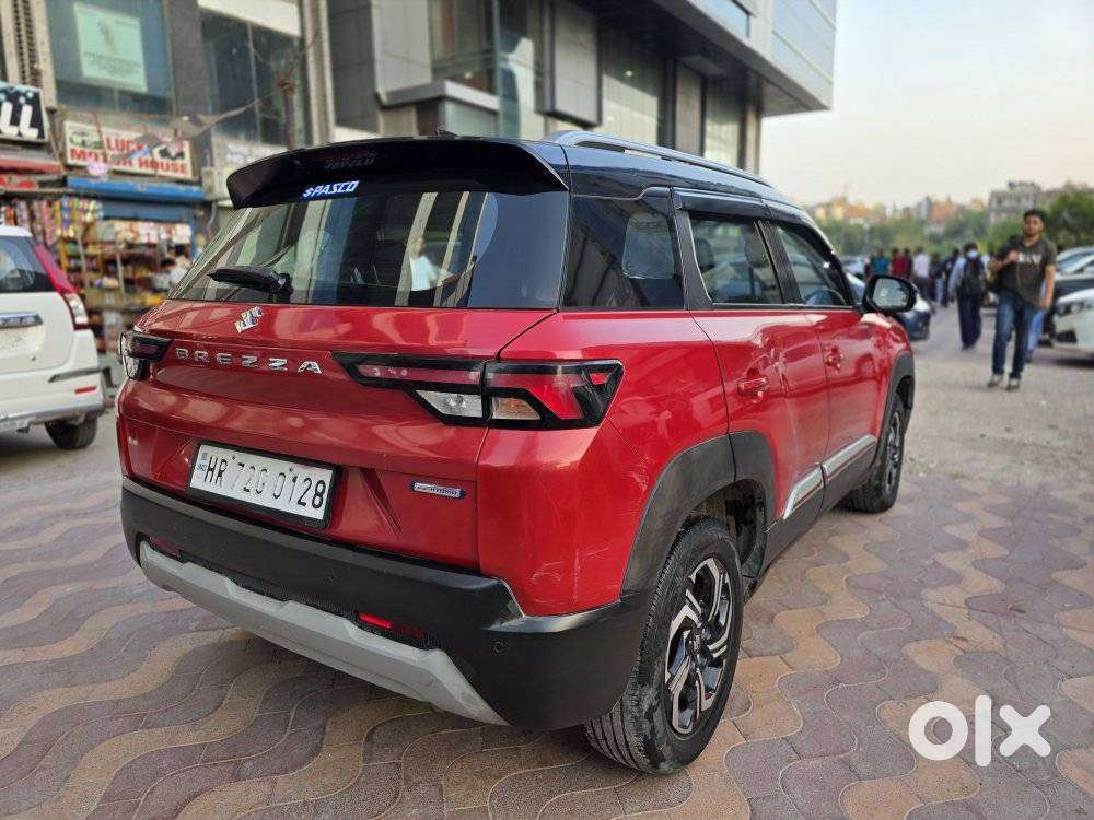 Maruti Suzuki Vitara Brezza Zxi + Mt Dual Tone, 2023, Petrol