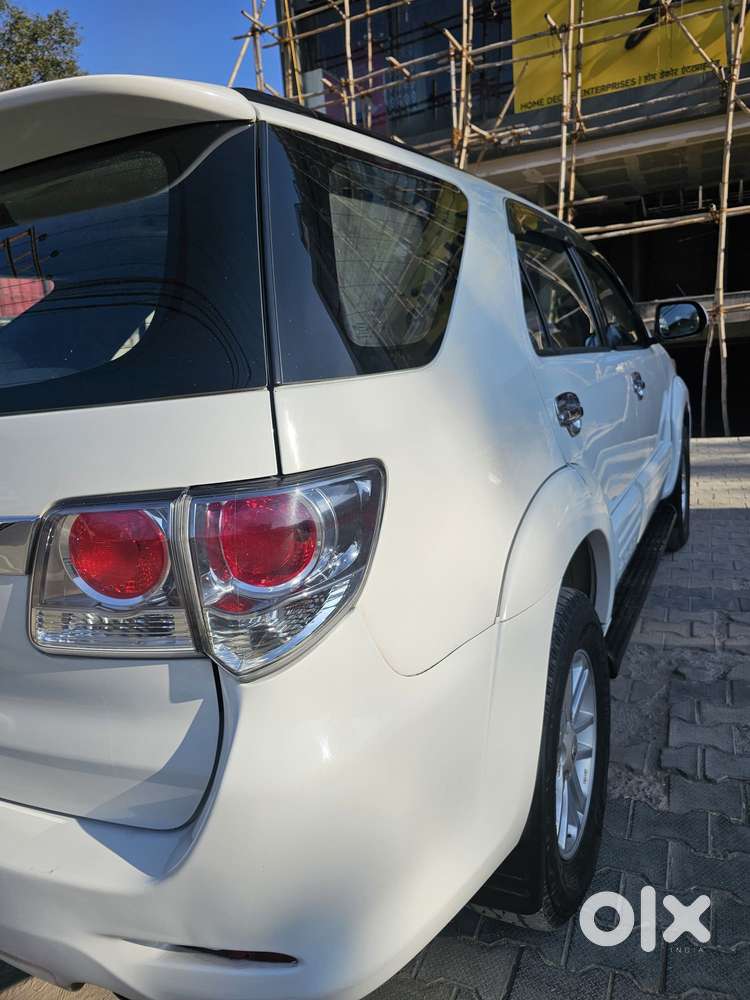 Toyota Fortuner 3.0 4x2 Automatic, 2014, Diesel