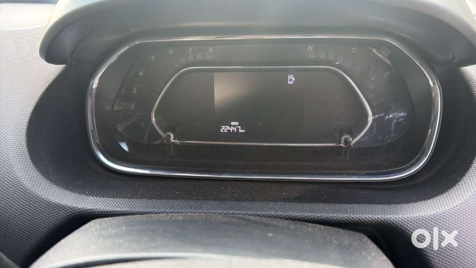 Tata Tiago 1.2 Revotron Xza Plus Amt, 2024, Petrol