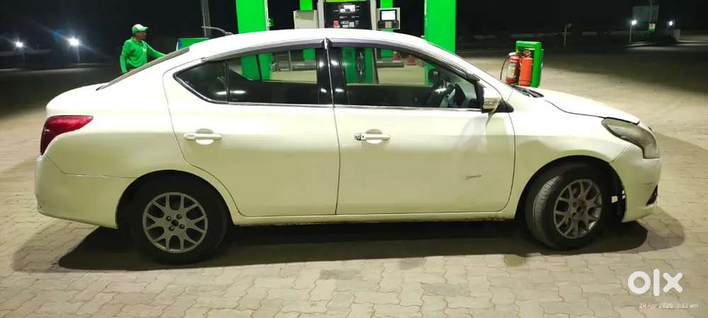 Nissan Sunny Xv Top Model 2016 Diesel Well Maintained