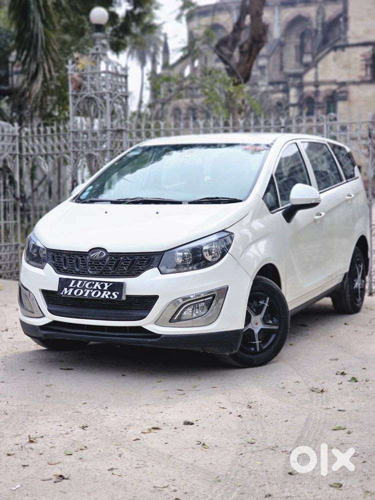 Mahindra Marazzo M6, 2019, Diesel