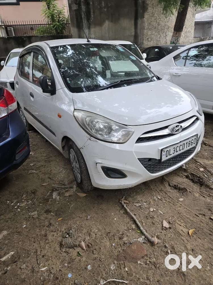 Hyundai I10 Sportz 2015 Cng