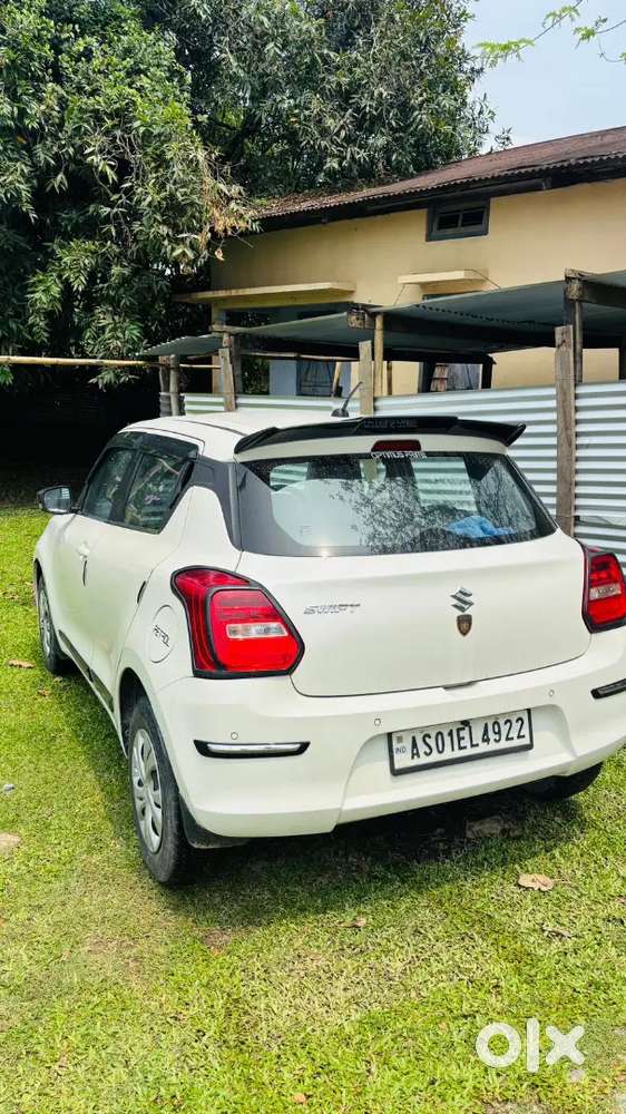 Maruti Suzuki Swift 2020 Petrol 35300 Km Driven
