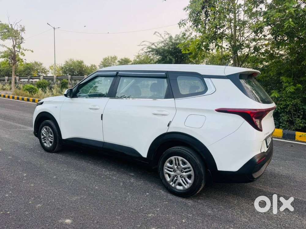 Kia Carens 1.4 Premium 7 Str, 2023, Petrol