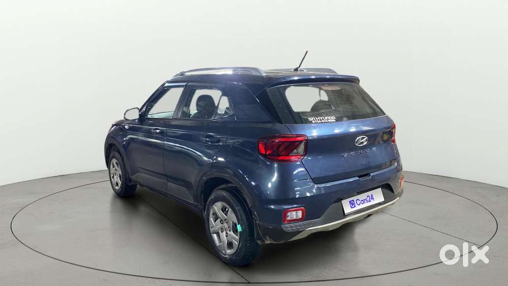 Hyundai Venue S, 2022, Petrol