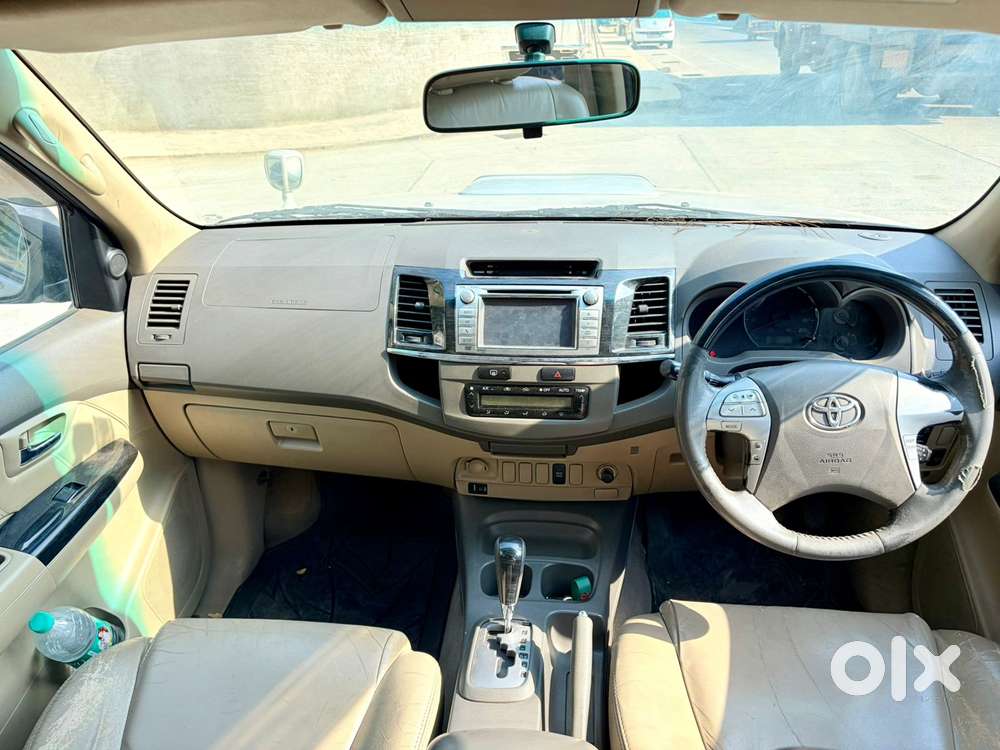 Toyota Fortuner 3.0 4x2 Automatic, 2012, Diesel
