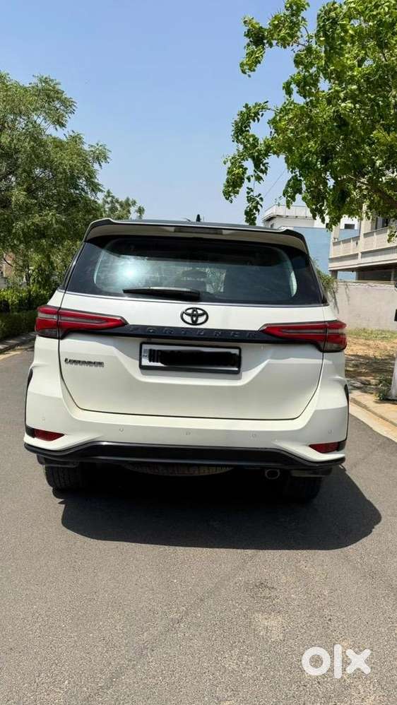 Toyota Fortuner Legender 2021 Diesel Well Maintained