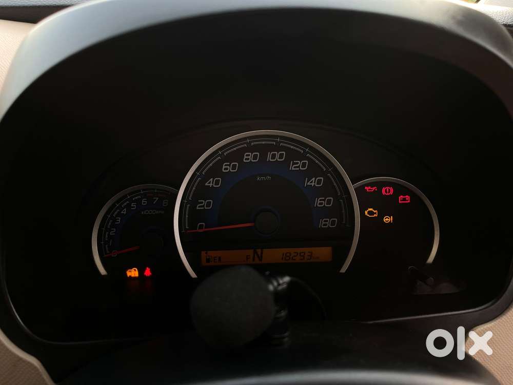 Maruti Suzuki Wagon R Amt Vxi Option, 2018, Petrol