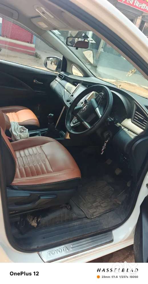 Toyota Innova Crysta 2022