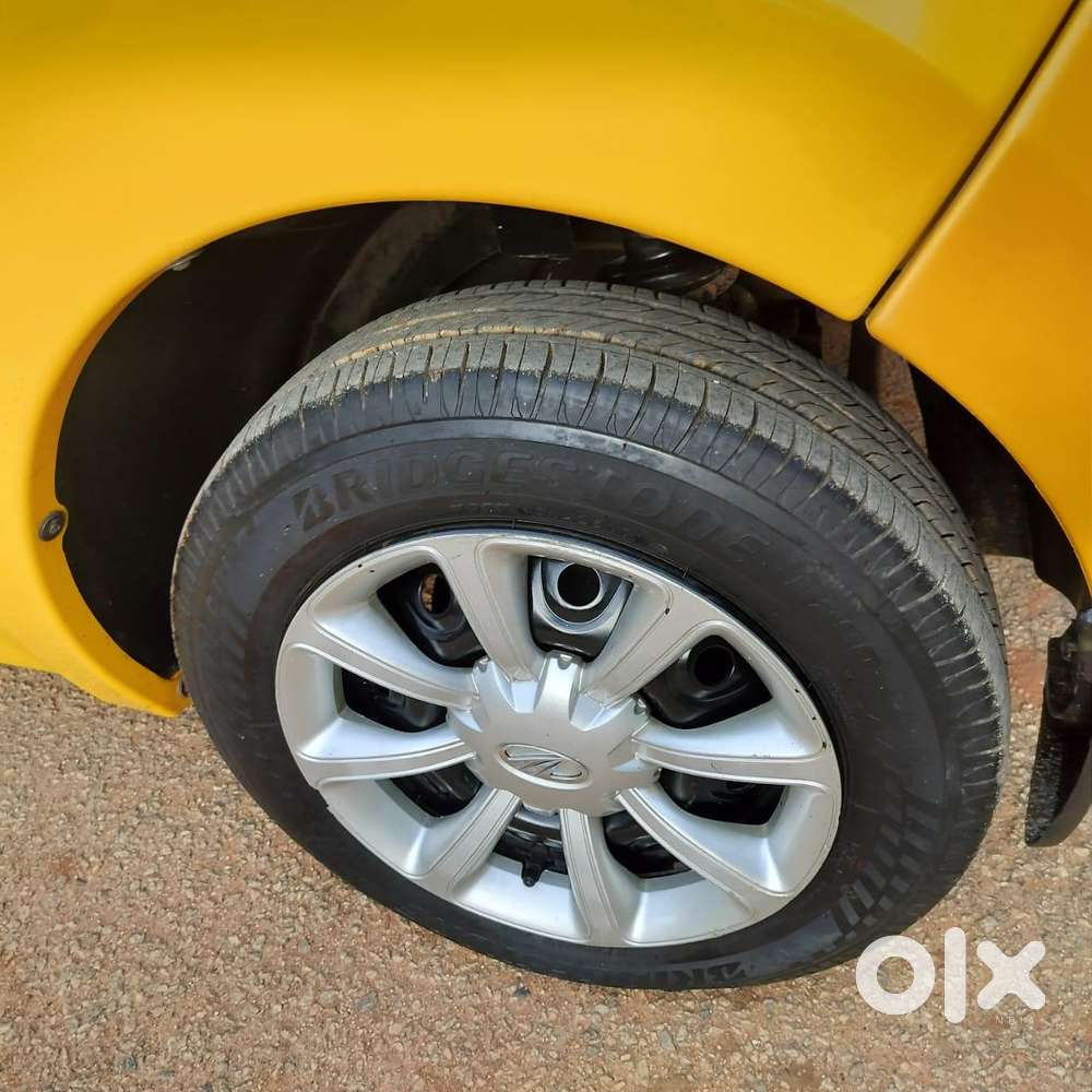 Mahindra e2o Premium, 2015, Electric