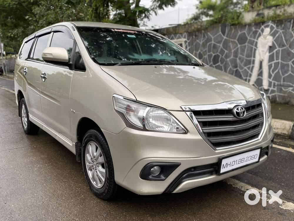 Toyota Innova 2004-2011 2.5 V Diesel 8-seater, 2011, Diesel