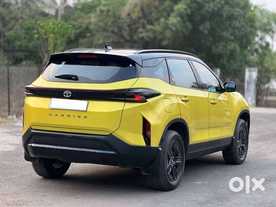 Tata Harrier Fearless Plus Dark Edition At, 2023, Diesel