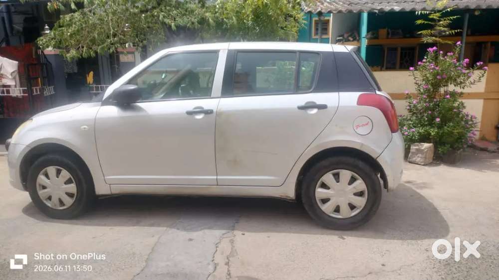 Maruti Suzuki Swift 2007 Petrol 130000 Km Driven