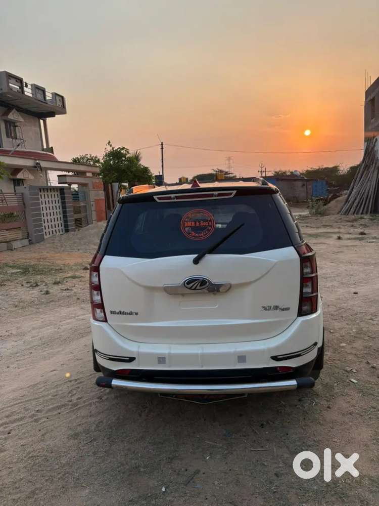 Mahindra Xuv500 2012 Diesel 170000 Km Driven