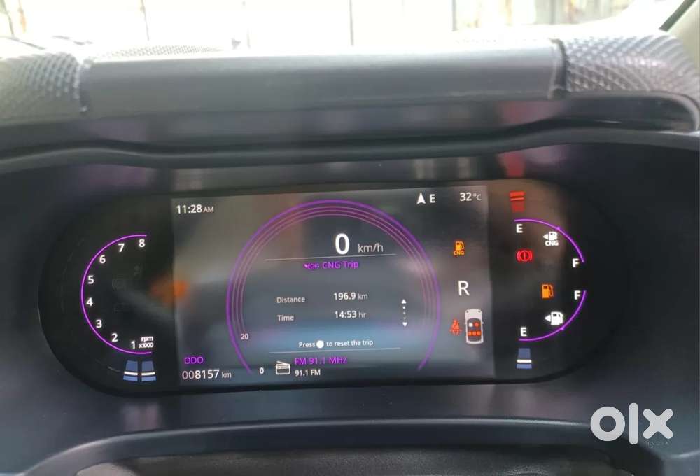 Tata Altroz, 2025, Cng & Hybrids
