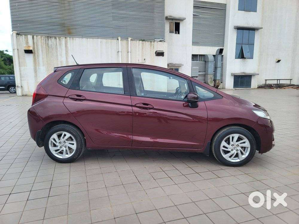 Honda Jazz V Cvt, 2017, Petrol