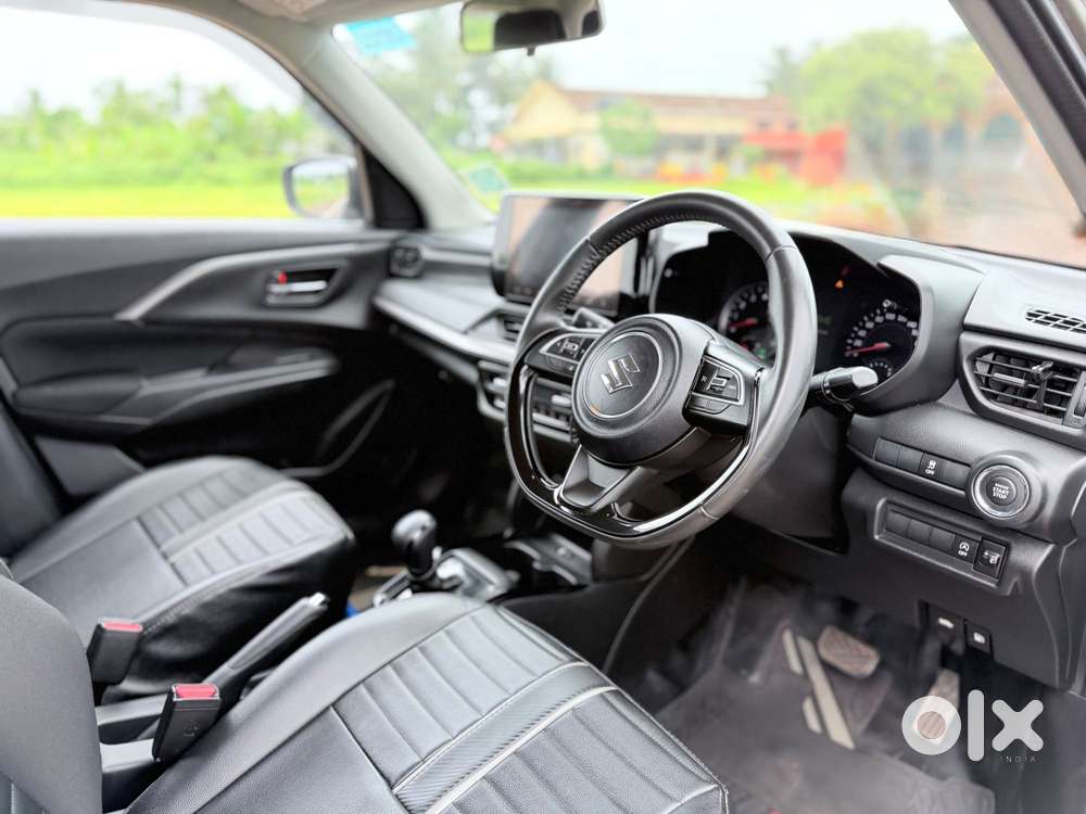 Maruti Suzuki Swift Zxi Plus Amt Dual Tone, 2025, Petrol
