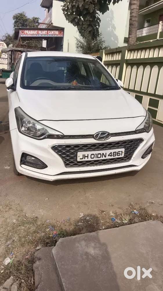 Hyundai I20 2020 Petrol 22000 Km Driven