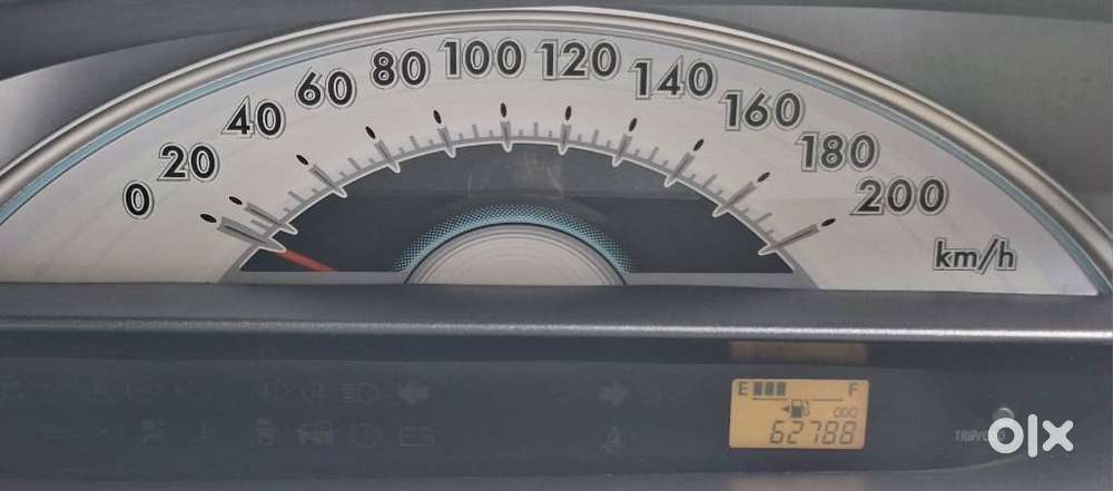 Toyota Etios 2010-2012 G, 2011, Petrol