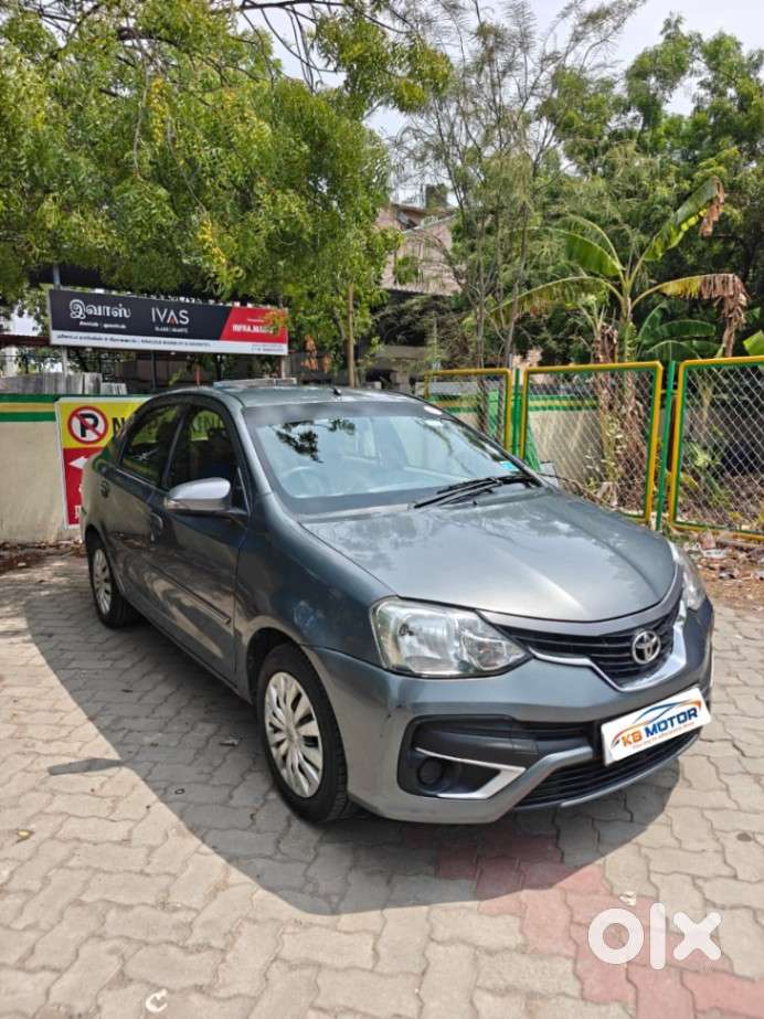 Toyota Etios 1.5 V, 2017, Petrol