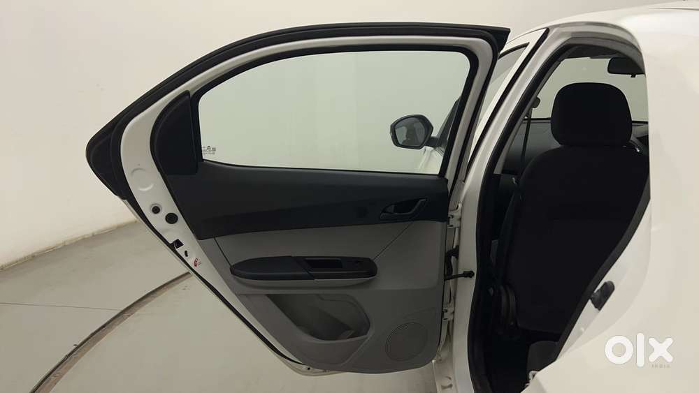 Tata Tiago 1.2 Revotron Xt Cng, 2022, Cng & Hybrids