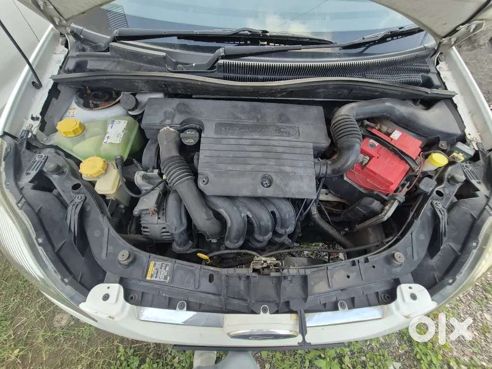 Ford Figo Petrol Zxi 2010