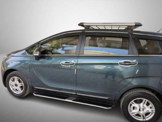 Mahindra Marazzo M6 8str, 2019, Diesel
