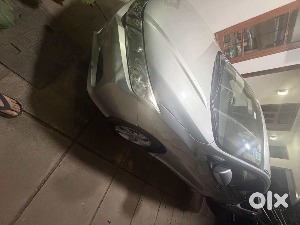 Doctor Owned Honda City Zx 2015 Petrol 84000 Km Driven