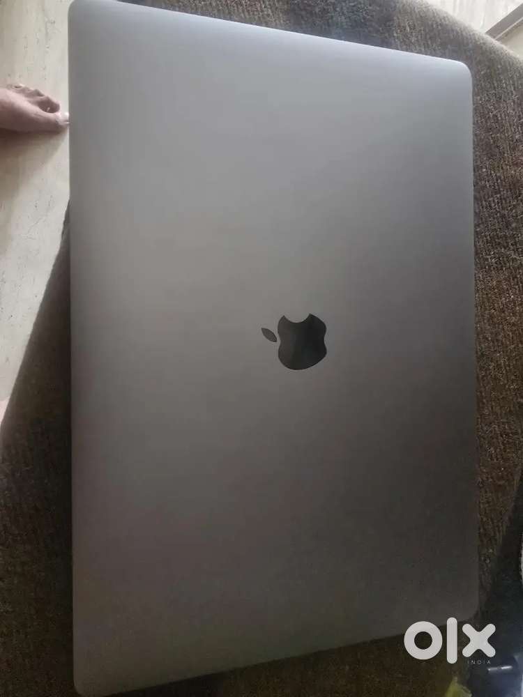 Macbook Pro 15 inch 2016 model