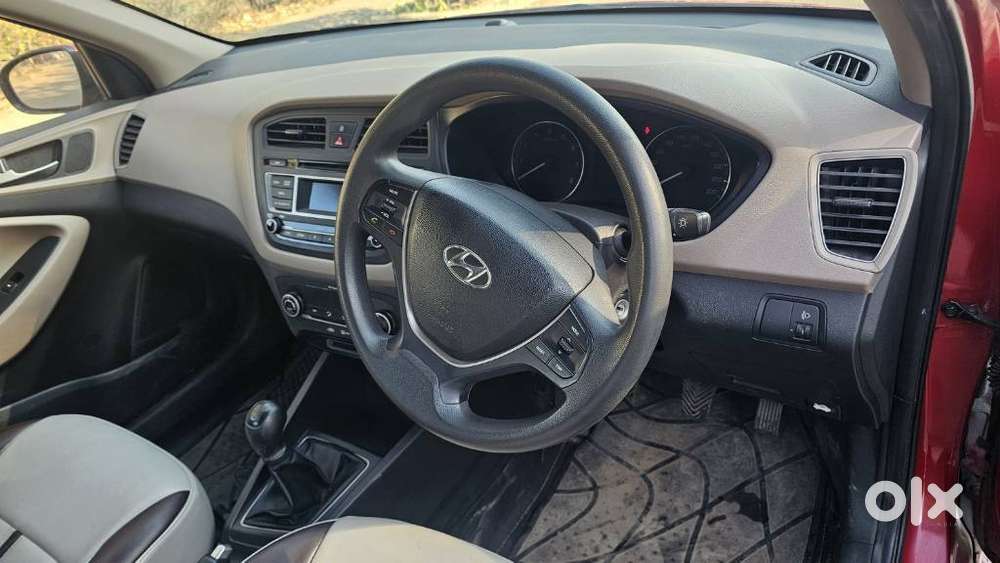 Hyundai Elite I20 Sportz Opt 1.4, 2015, Petrol