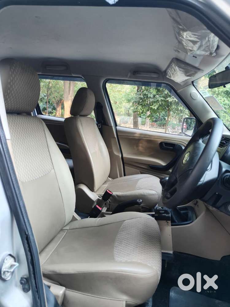 Mahindra Tuv 300 T6 Plus, 2017, Diesel