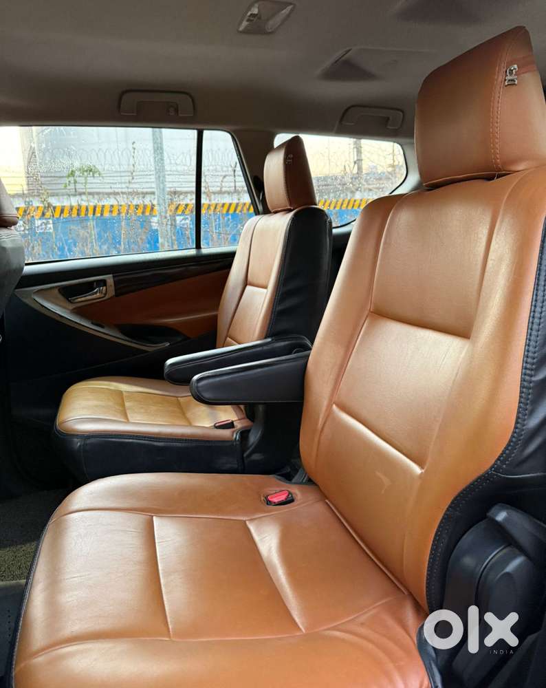 Toyota Innova Crysta 2.4 Gx Mt 8s, 2017, Diesel
