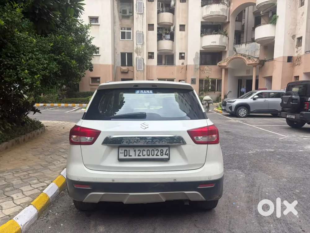 Maruti Vitara Brezza Zdi Amt 2018