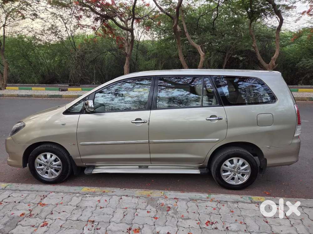 Toyota Innova 2009 Diesel 79800 Km Driven