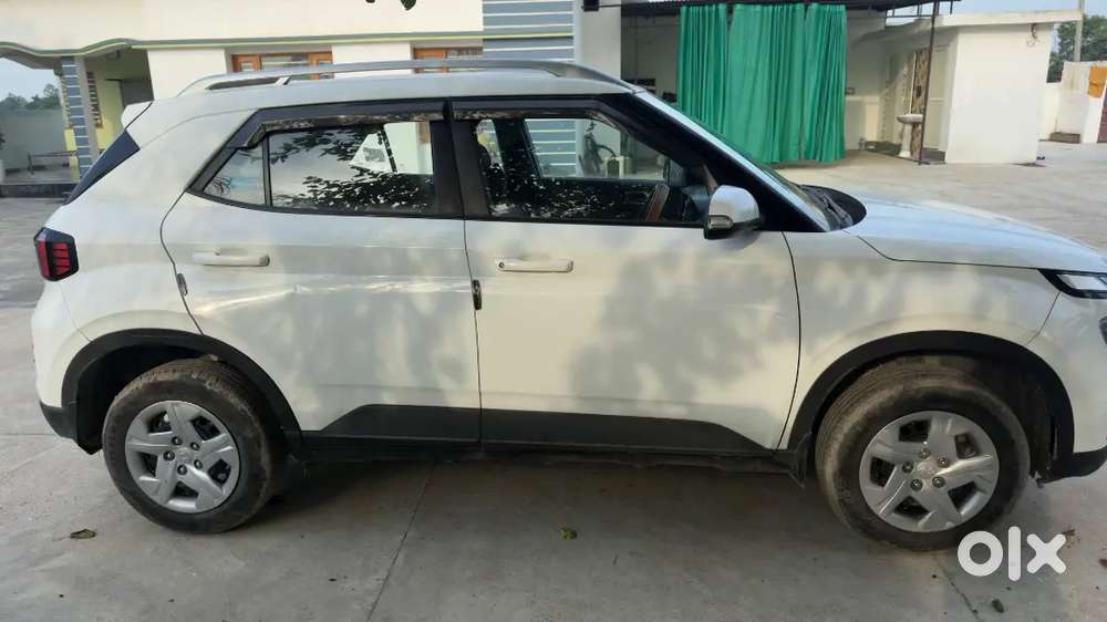 Hyundai Venue 1.2 S 2022 Petrol