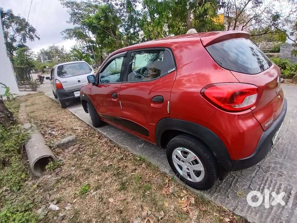 Kwid Car Rxt Self Driven