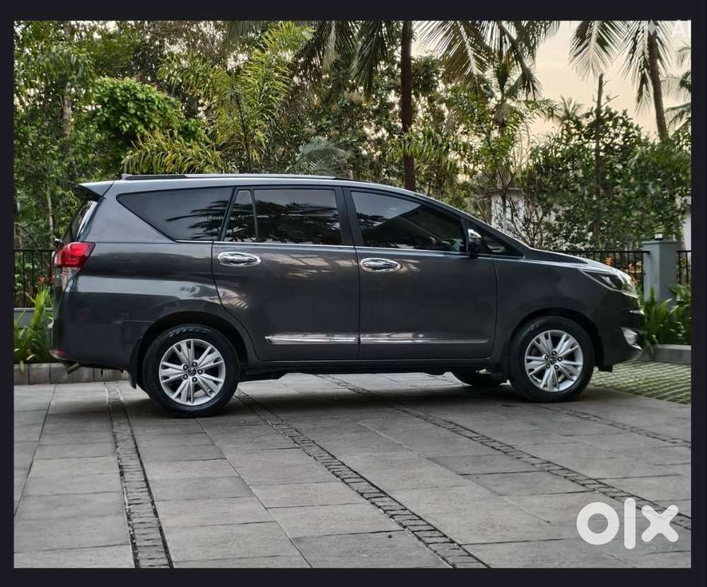 Toyota Innova Crysta 2.8z Automatic, 2019, Diesel