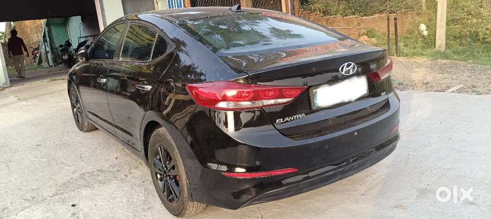 Elantra In Brand New Condition