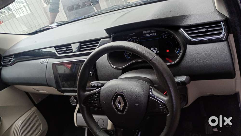 Renault Triber Rxt Easy-r Amt, 2024, Petrol