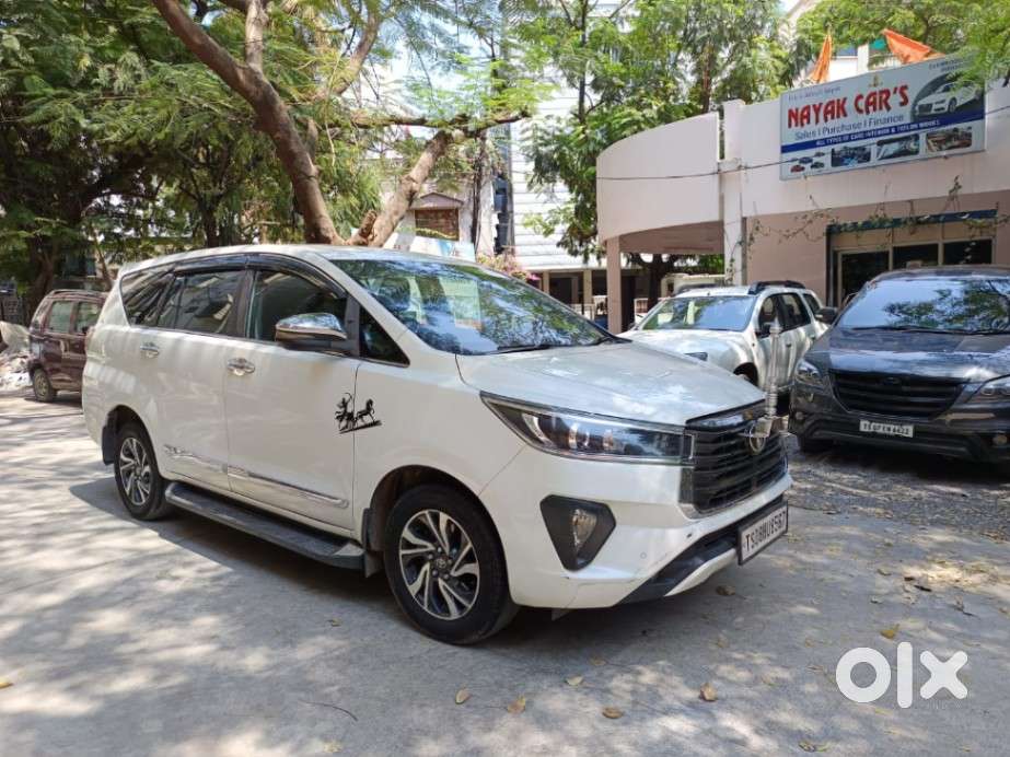 Toyota Innova Crysta 2.4 V 8 Str, 2021, Diesel