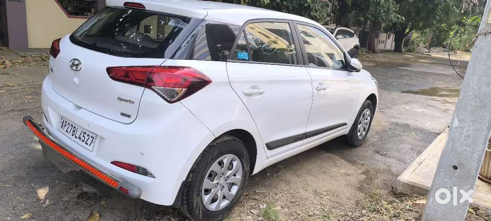 Hyundai I20 2017 Petrol 63000 Km Driven