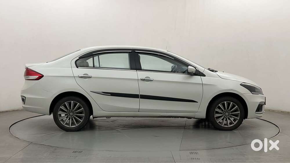Maruti Suzuki Ciaz Alpha 1.5 At, 2022, Petrol