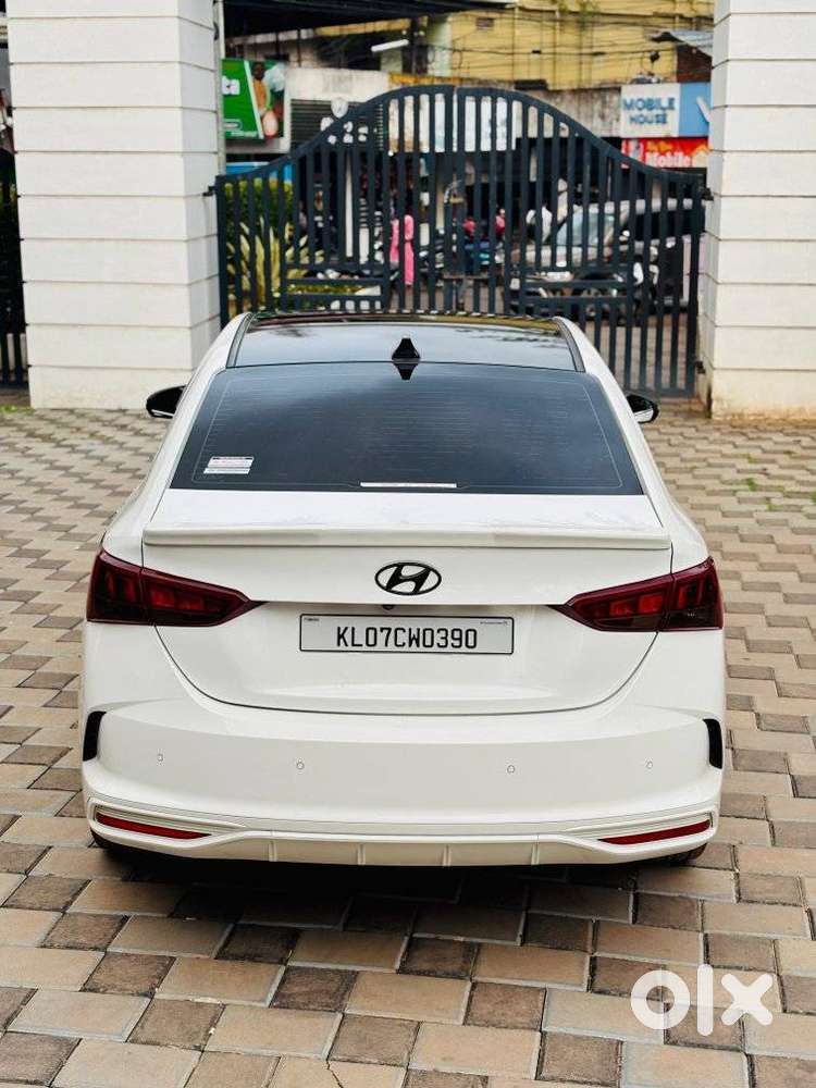 Hyundai Verna 1.5 Sx (o) Ivt, 2021, Petrol