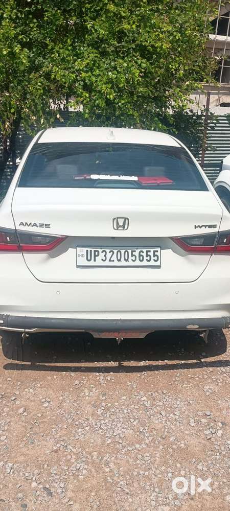 Honda Amaze 2025 Petrol Plus Cng Maitain Car Scracthlesh.