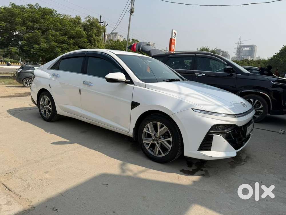 Hyundai Verna 2023 Petrol 54100 Km Driven