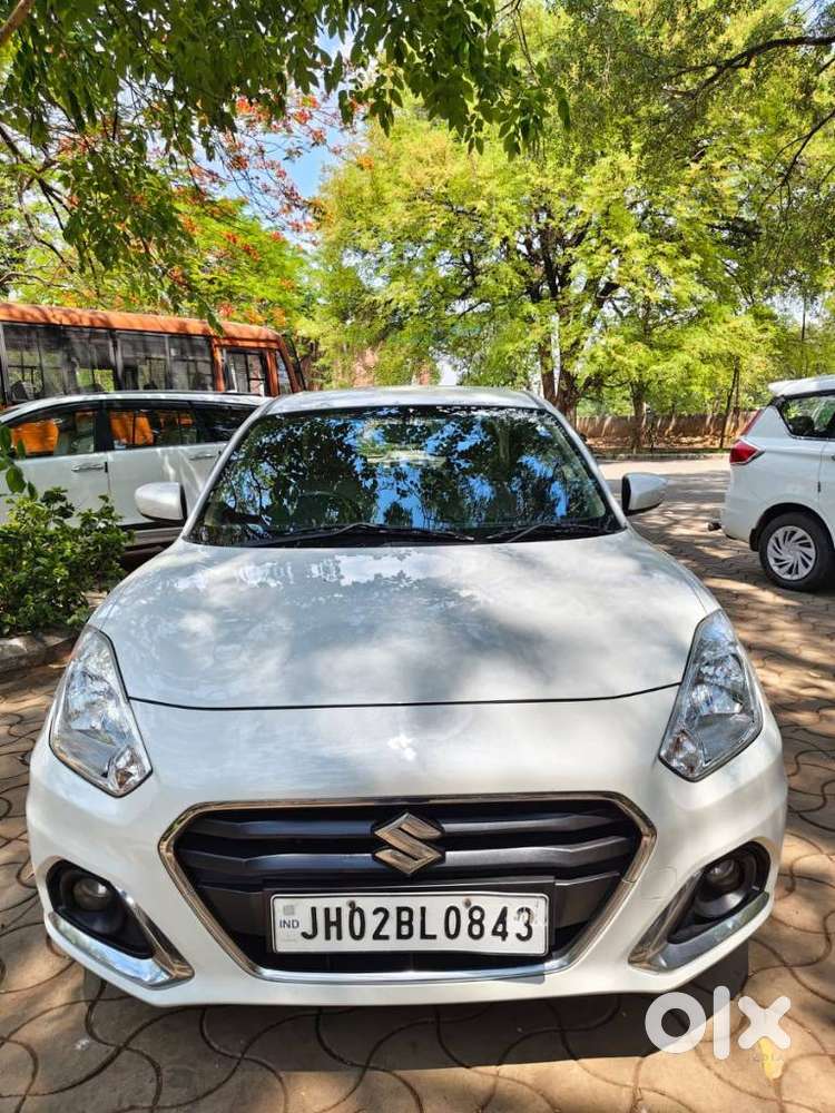 Maruti Suzuki Dzire 1.2 Vxi, 2023, Petrol