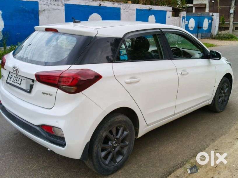 Hyundai I20 Sportz 1.2 Vtvt, 2020, Petrol